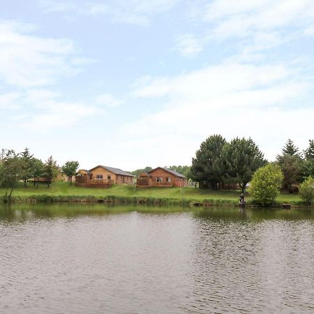 Makins Lodges Nuneaton Esterno foto