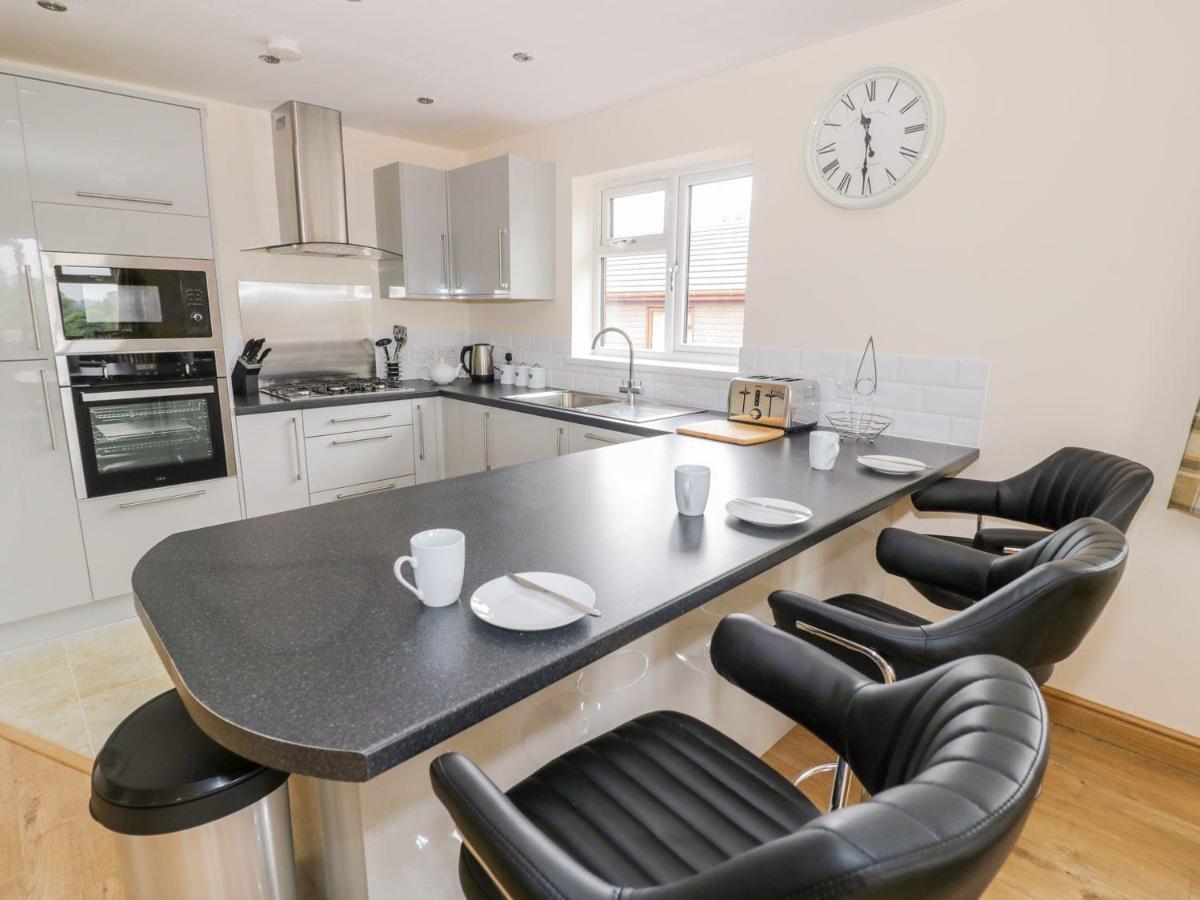 Makins Lodges Nuneaton Esterno foto